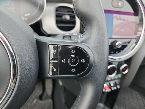 Used 2024 MINI Cooper Convertible image 23