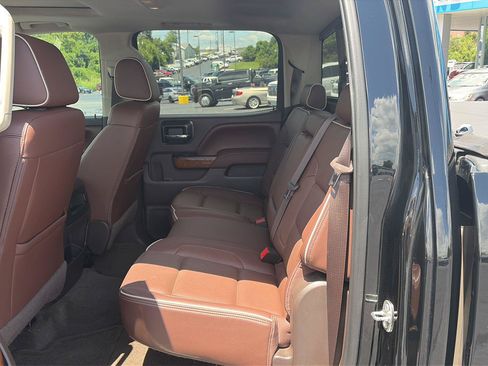 Used 2016 Chevrolet Silverado 1500 High Country w/ High Country Premium Package AWD/4WD image 14