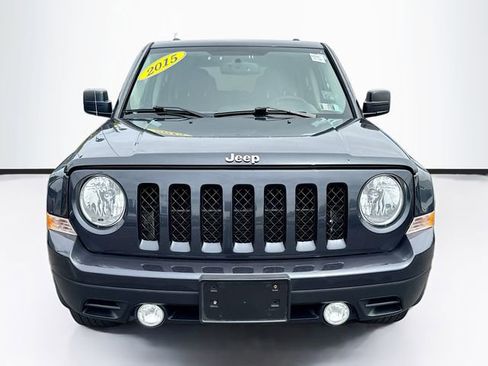 Used 2015 Jeep Patriot Latitude w/ Sun/Sound Group AWD/4WD image 2