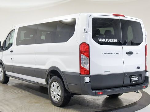 Used 2023 Ford Transit 350 XLT image 5