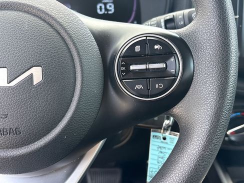 Used 2023 Kia Soul LX w/ Option Group 015 FWD image 20