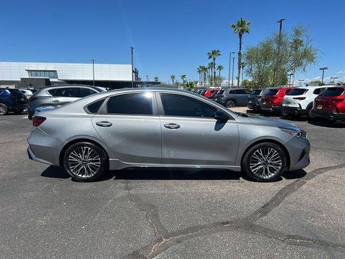 Used 2024 Kia Forte GT-Line image 39