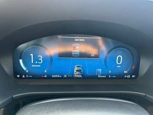 Used 2025 Ford Escape Platinum AWD/4WD image 10