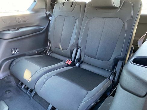 New 2025 Jeep Grand Cherokee L Laredo w/ Luxury Tech Group I image 6