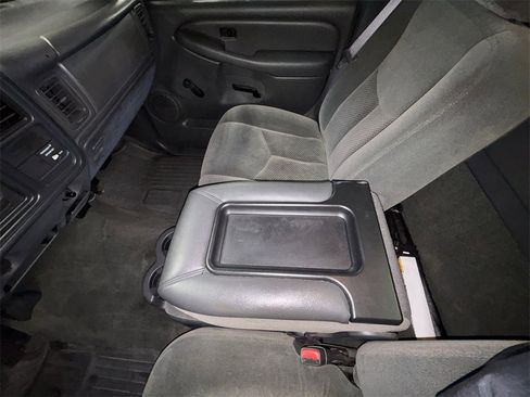 Used 2003 Chevrolet Silverado 1500 Base 2D Standard Cab w/ Exterior Appearance Pkg image 25