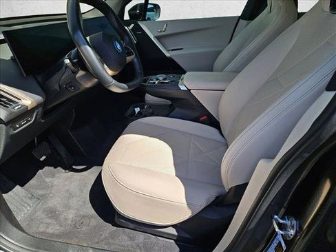 Certified 2025 BMW iX xDrive50 AWD/4WD image 15