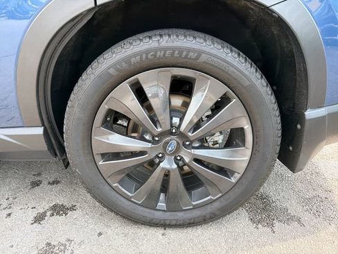 Used 2022 Subaru Ascent Onyx Edition AWD/4WD image 31