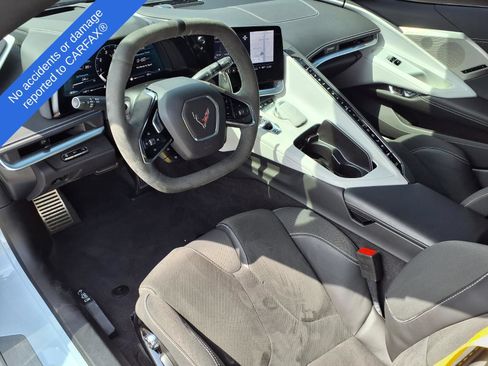 Used 2023 Chevrolet Corvette Stingray Preferred Conv w/ Z51 Performance Package RWD image 18