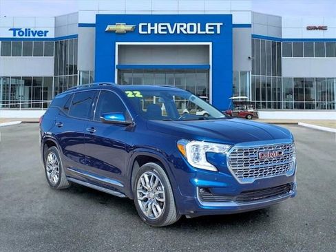 Used 2022 GMC Terrain Denali image 2