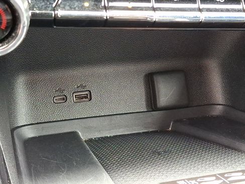 Certified 2026 Chevrolet Traverse LT AWD/4WD image 27