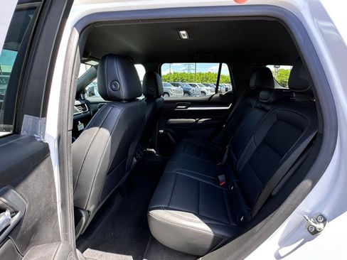 New 2026 GMC Terrain Elevation w/ Elevation Premium Package AWD/4WD image 16