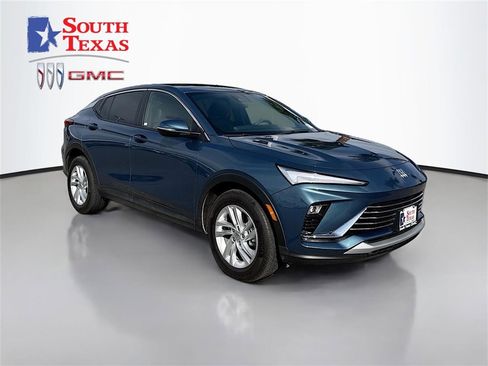 Used 2023 Buick Encore GX Preferred image 1