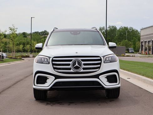 New 2026 Mercedes-Benz GLS 450 4MATIC image 2