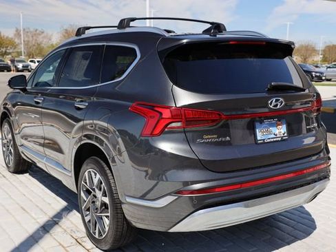 Used 2023 Hyundai Santa Fe Calligraphy AWD/4WD image 3