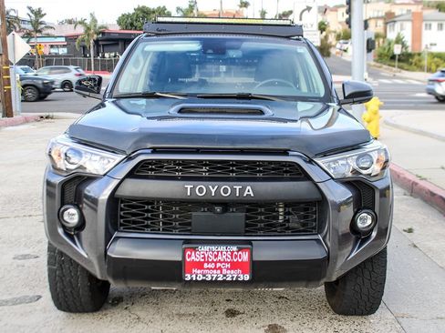 Used 2022 Toyota 4Runner TRD Pro AWD/4WD image 9