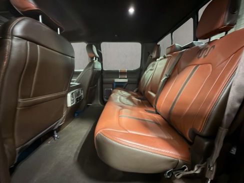 Used 2019 Ford F150 King Ranch w/ Equipment Group 601A Luxury AWD/4WD image 18