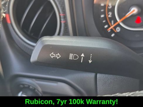 Used 2026 Jeep Wrangler Unlimited Rubicon AWD/4WD image 32