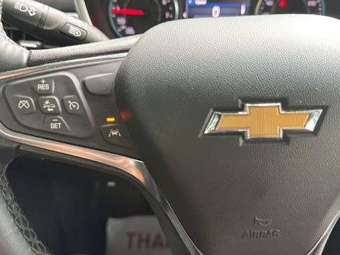 Used 2023 Chevrolet Equinox LT w/ Driver Convenience Package AWD/4WD image 26