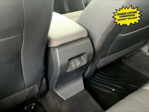 Used 2024 Subaru Crosstrek 2.5i Sport AWD/4WD image 32