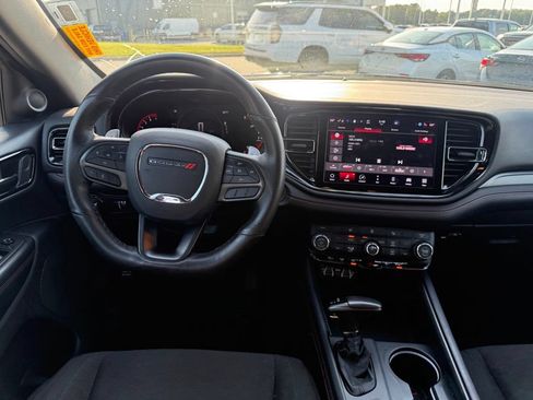 Used 2025 Dodge Durango GT AWD/4WD image 10