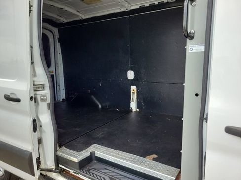 Used 2020 Ford Transit 250 Medium Roof w/ Load Area Protection Package image 9