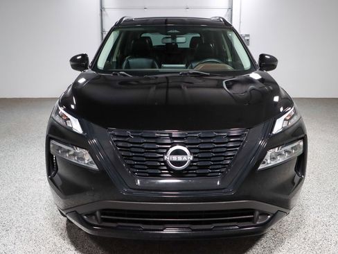 Used 2023 Nissan Rogue SV w/ SV Premium B Package FWD image 4