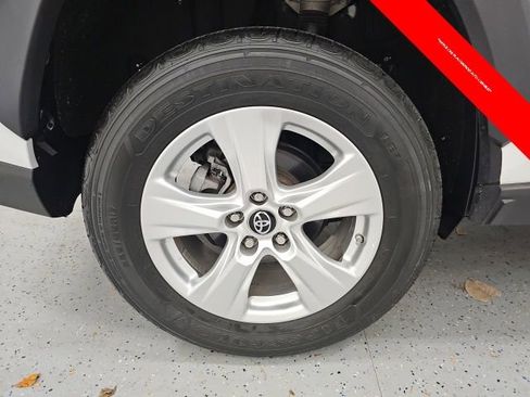 Certified 2020 Toyota RAV4 LE image 8