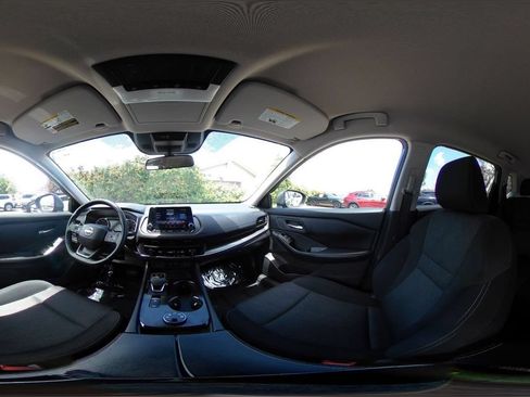 Used 2025 Nissan Rogue SV AWD/4WD image 44