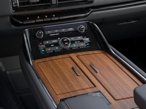 New 2023 Lincoln Navigator Black Label image 15