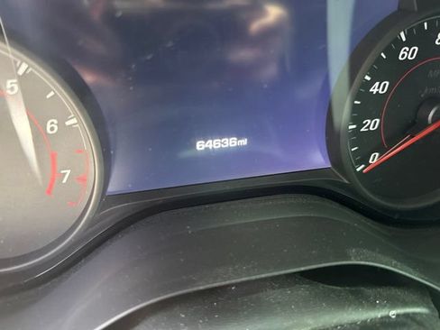 Used 2021 Chevrolet Camaro SS RWD image 6