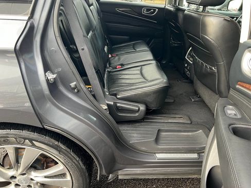 Used 2013 INFINITI JX35 AWD w/ Premium Pkg image 25