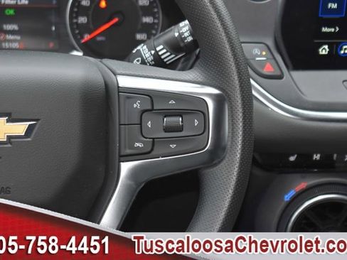 Used 2025 Chevrolet Blazer LT image 27