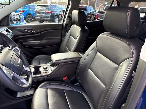 Used 2023 GMC Acadia SLT w/ Preferred Package image 14