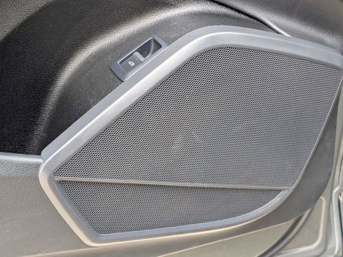 Used 2025 Audi Q5 2.0T Premium image 14