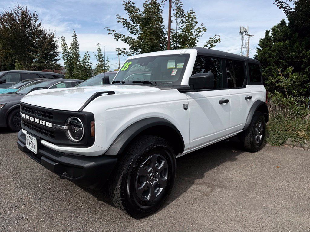Used 2025 Ford Bronco Big Bend AWD/4WD image 1