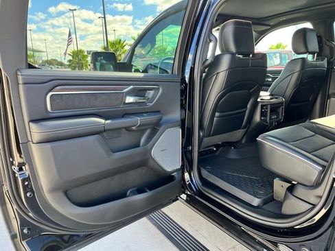 New 2026 RAM 1500 Laramie AWD/4WD image 17