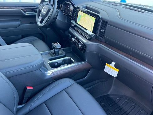 New 2026 GMC Sierra 1500 SLT AWD/4WD image 12