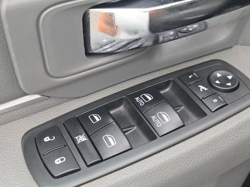 Used 2018 RAM 1500 Big Horn AWD/4WD image 29