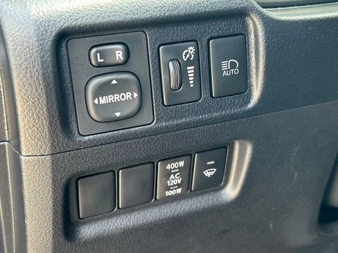 Used 2024 Toyota 4Runner SR5 Premium w/ Moonroof Package RWD image 26
