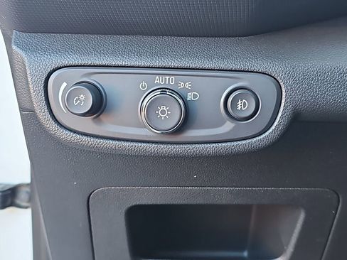 Used 2021 Chevrolet TrailBlazer LT w/ Premium Seating Package image 24