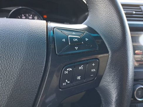 Used 2016 Ford Explorer XLT w/ Equipment Group 202A image 29