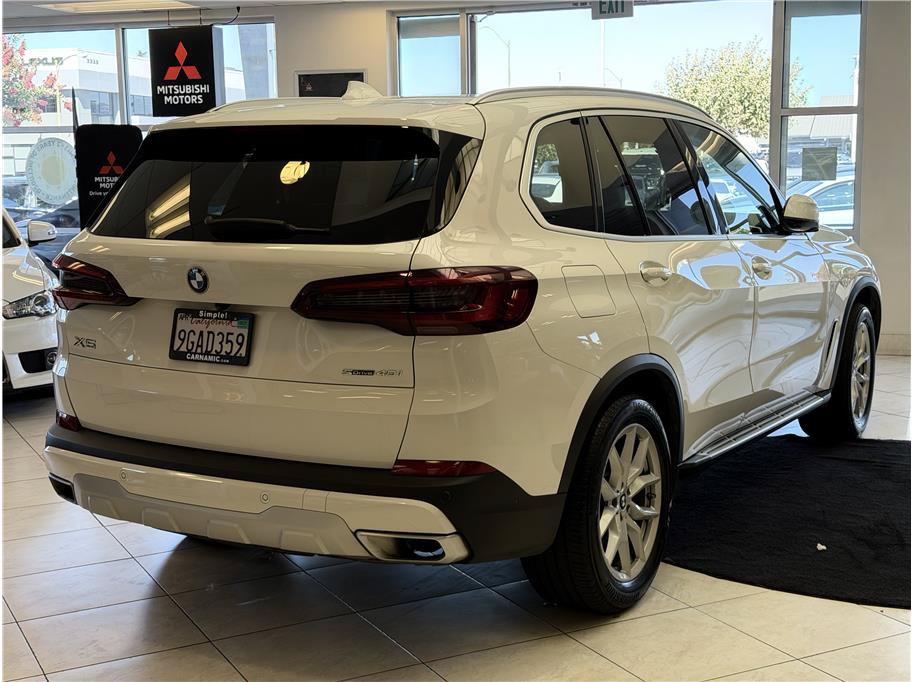 Used 2023 BMW X5 sDrive40i w/ Parking Assistance Package RWD image 5
