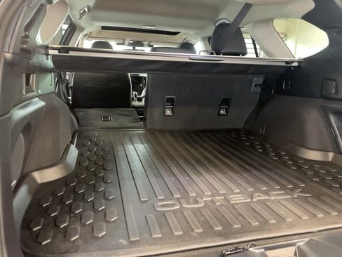 Used 2024 Subaru Outback Limited image 26