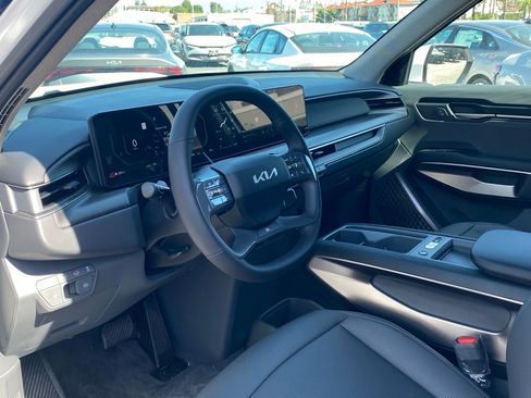 New 2026 Kia EV9 Light image 13