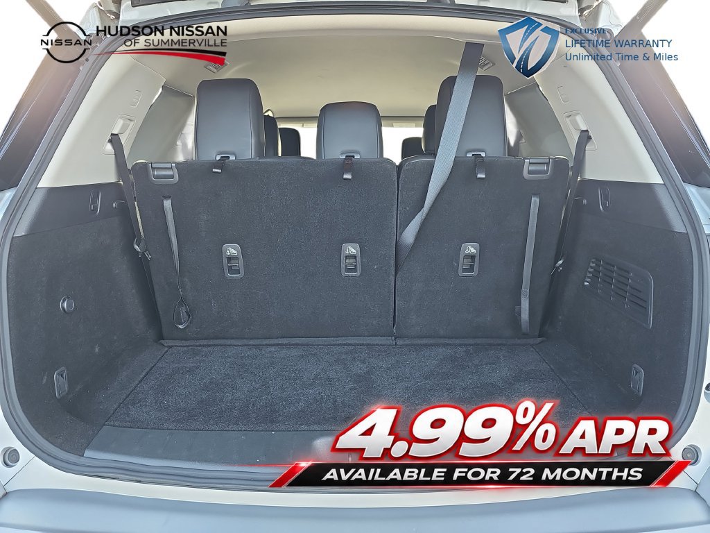 Used 2025 Nissan Pathfinder SL FWD image 30