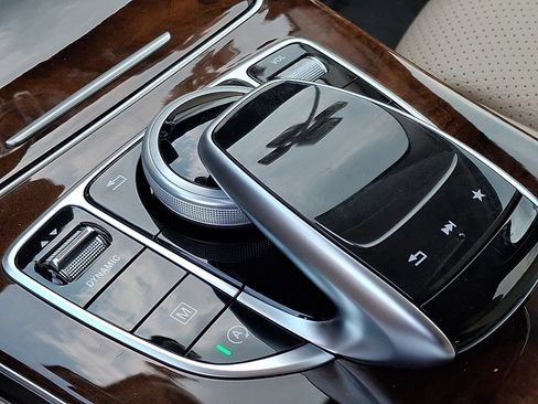 Certified 2017 Mercedes-Benz GLC 300 4MATIC image 25