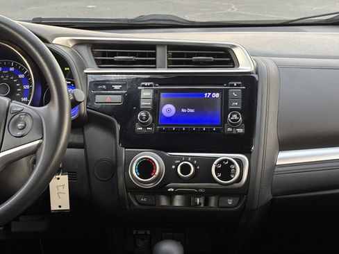 Used 2016 Honda Fit LX image 31