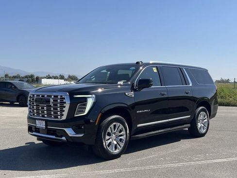 New 2026 GMC Yukon XL Denali w/ Advanced Technology Package RWD image 8