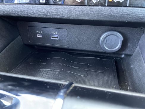 Used 2022 Mitsubishi Outlander ES FWD image 23
