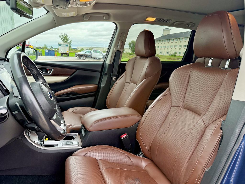 Used 2019 Subaru Ascent Touring AWD/4WD image 11